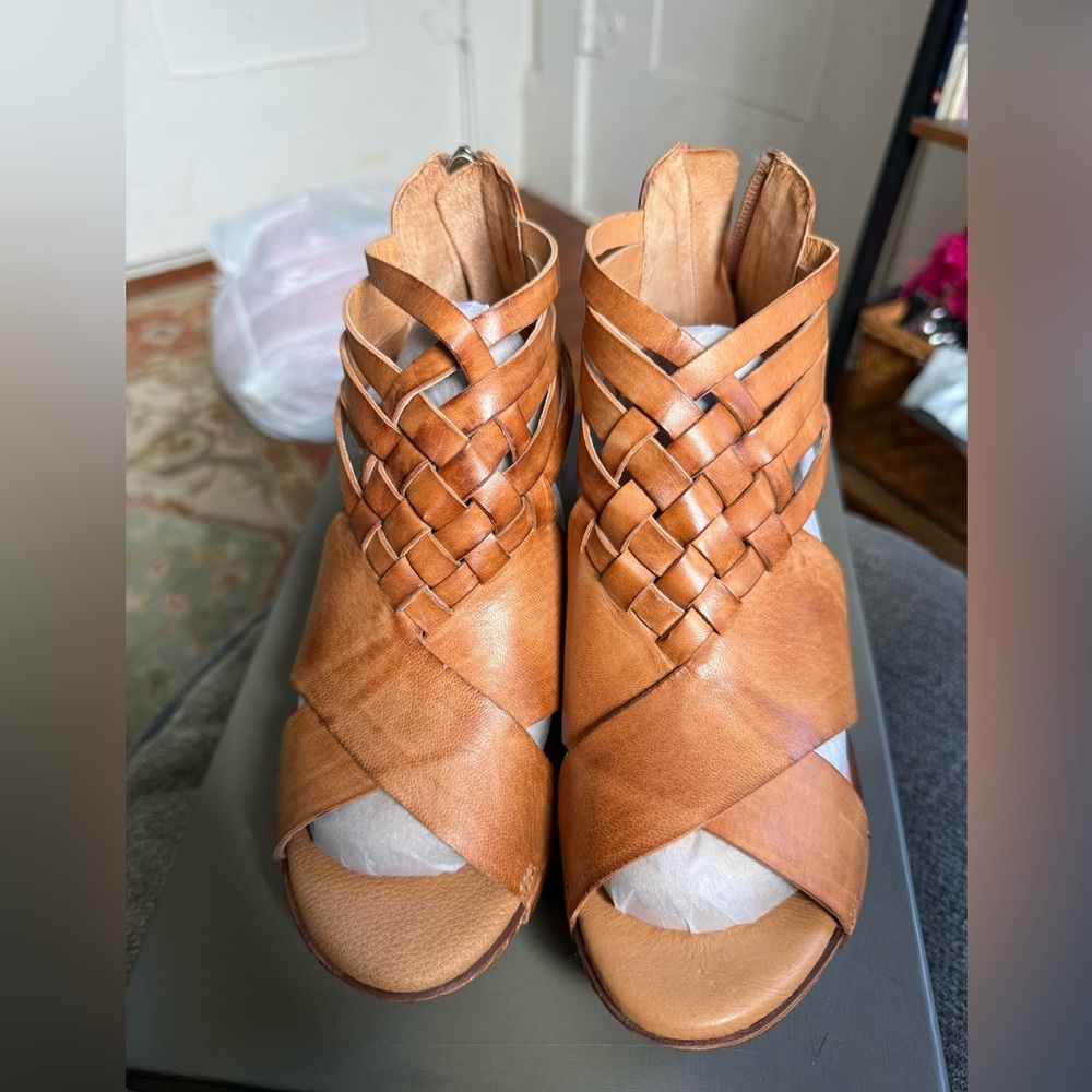 Antelope Tan Leather Crisscross Sandals